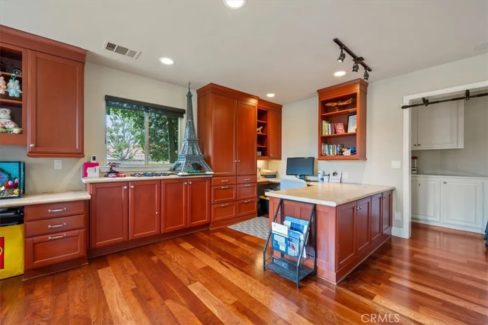 810 Fairway Vista Santa Maria, CA 93455