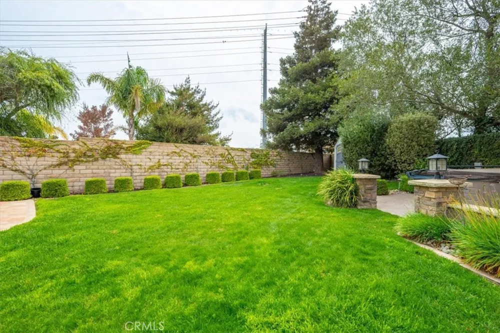 810 Fairway Vista Santa Maria, CA 93455
