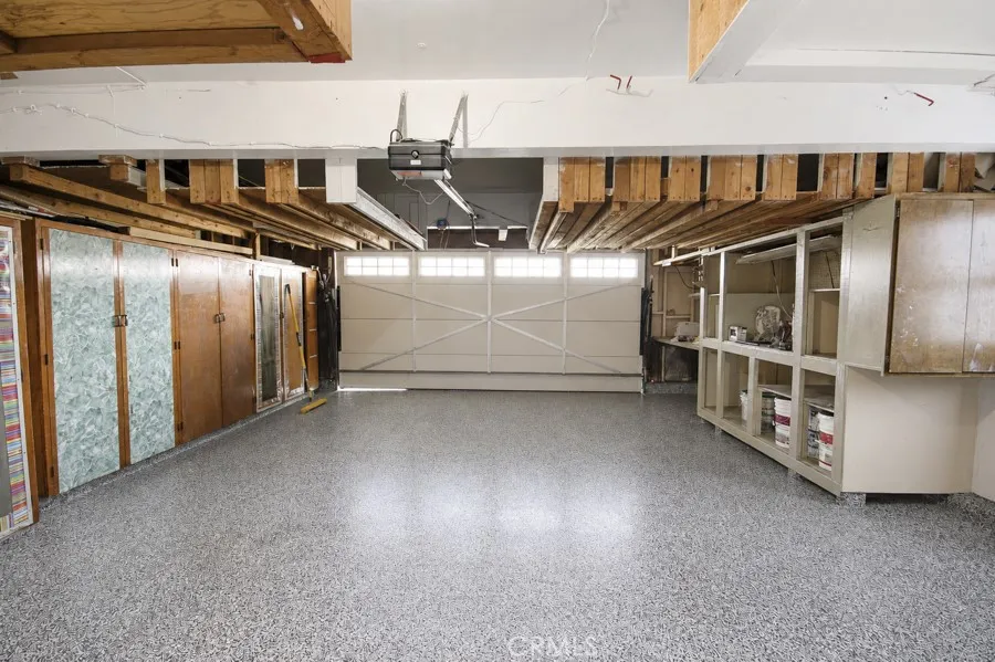 19832 Chesapeake Lane Huntington Beach, CA 92646