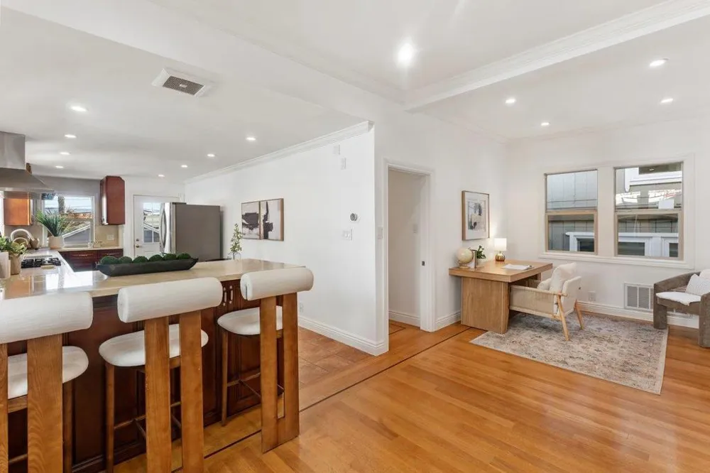 643 Grand Avenue South San Francisco, CA 94080