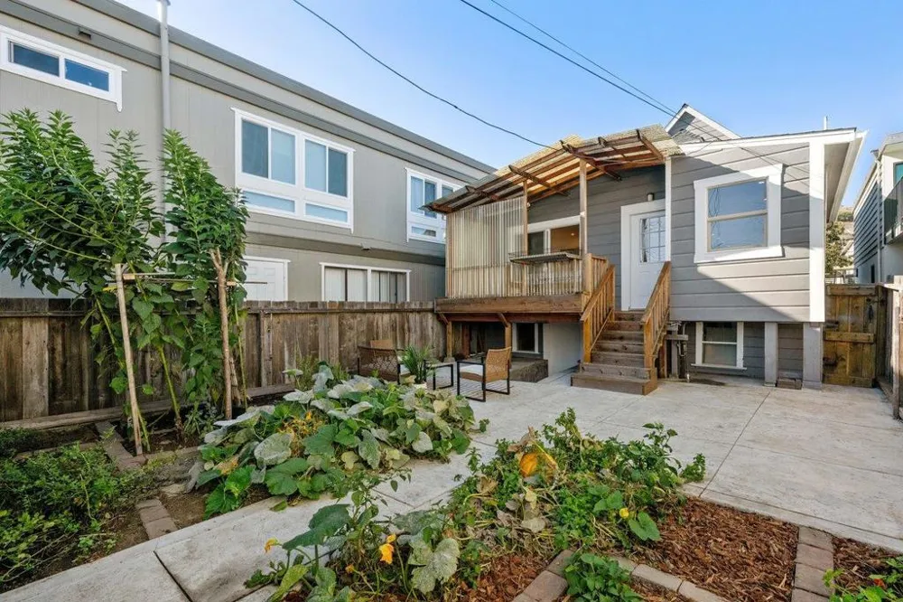 643 Grand Avenue South San Francisco, CA 94080