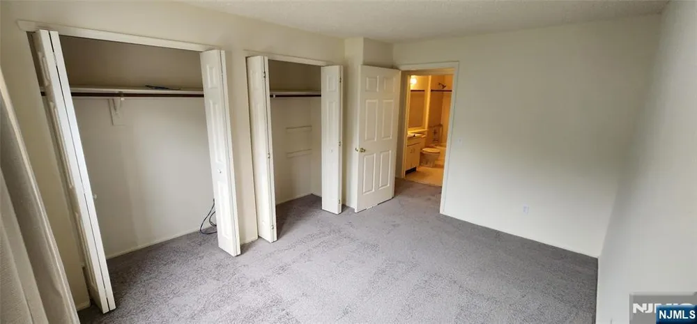 1265 Mulberry Drive Mahwah, NJ 07430