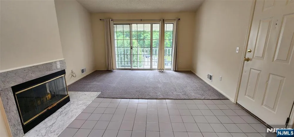 1265 Mulberry Drive Mahwah, NJ 07430