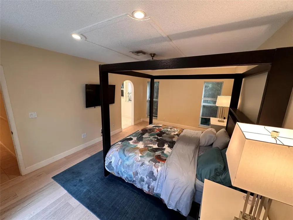 2314 Desota Drive Fort Lauderdale, FL 33301