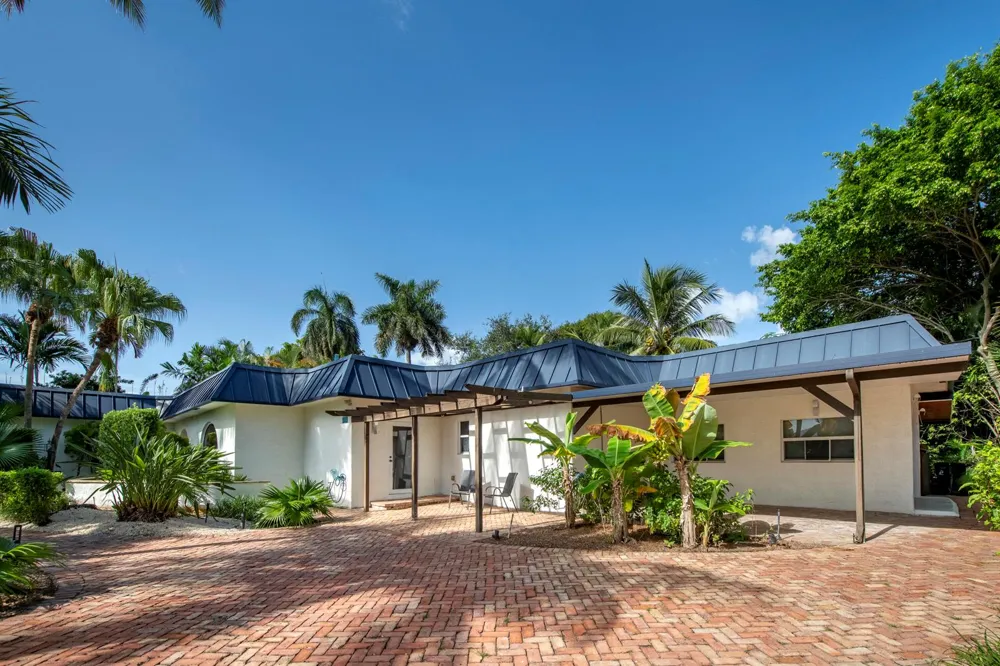 2314 Desota Drive Fort Lauderdale, FL 33301