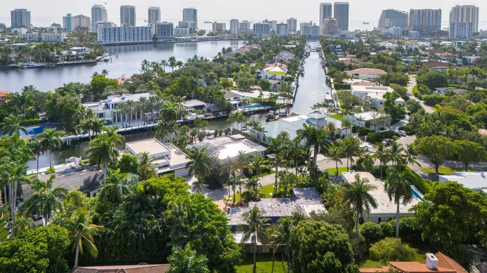 2314 Desota Drive Fort Lauderdale, FL 33301