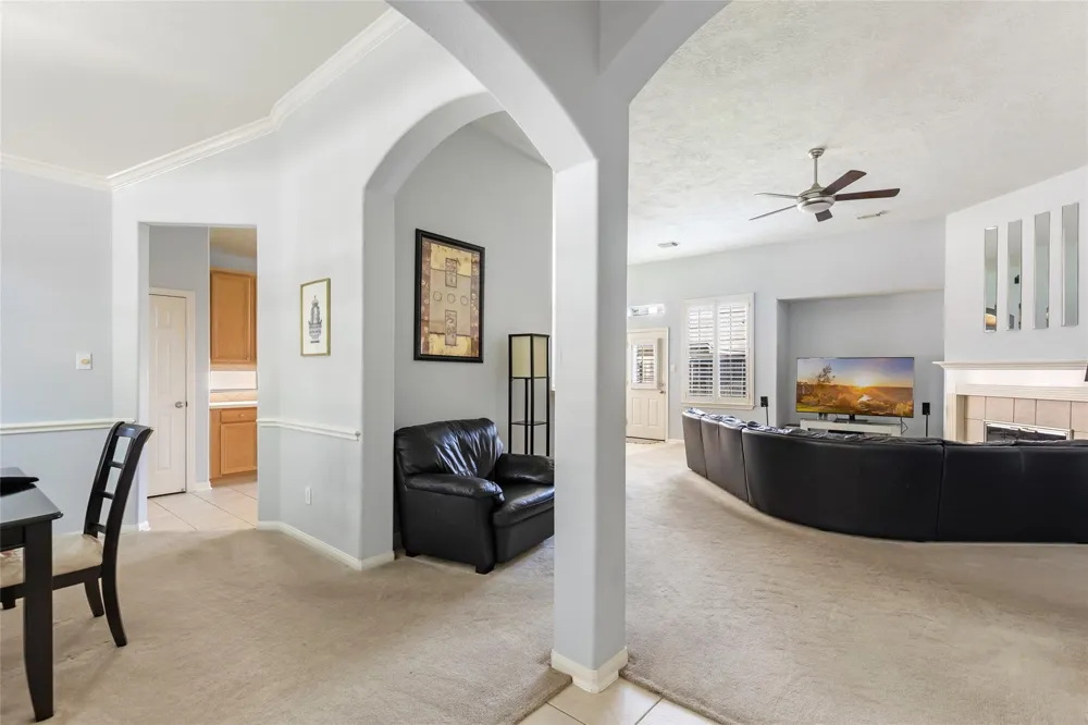 26924 Manor Falls Drive Kingwood, TX 77339