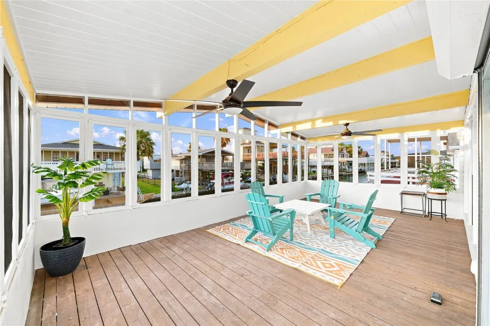 22118 Matagorda Drive Galveston, TX 77554