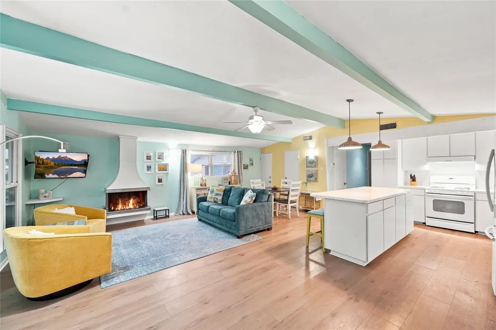 22118 Matagorda Drive Galveston, TX 77554