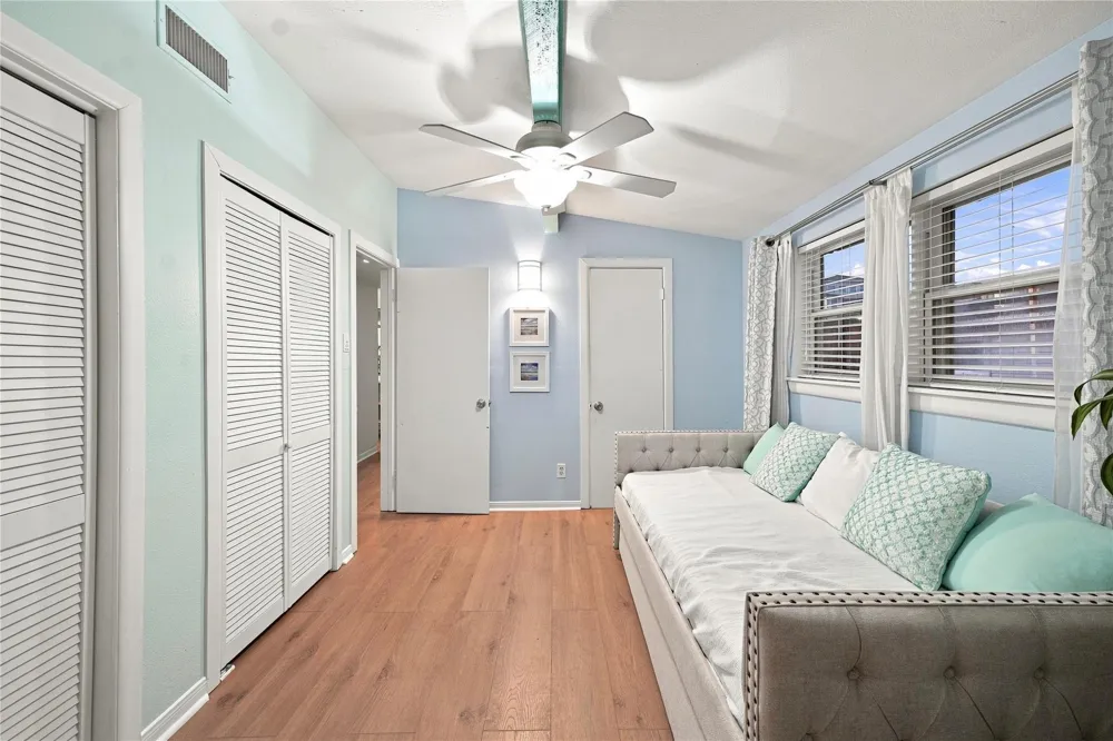 22118 Matagorda Drive Galveston, TX 77554