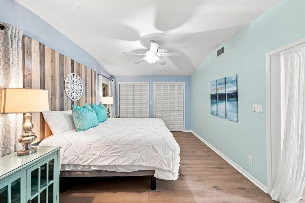 22118 Matagorda Drive Galveston, TX 77554