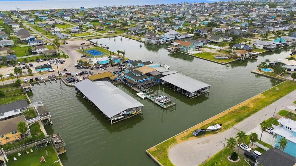 22118 Matagorda Drive Galveston, TX 77554