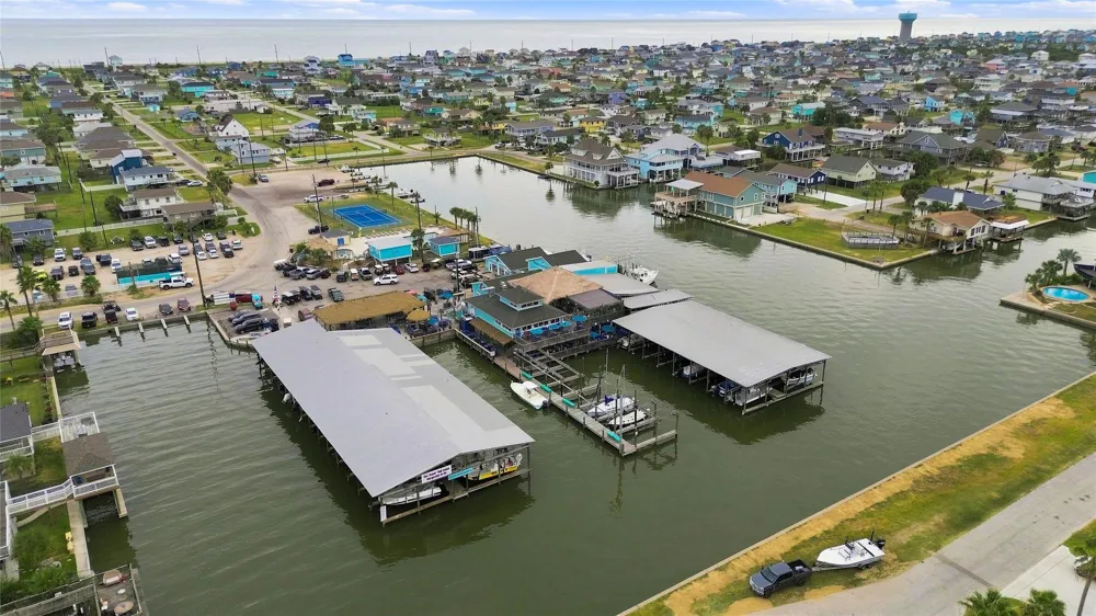 22118 Matagorda Drive Galveston, TX 77554