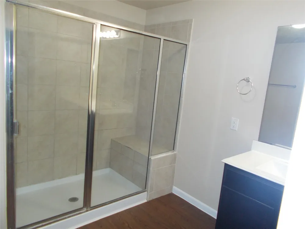 1830 Crystal Waters Drive Rosharon, TX 77583