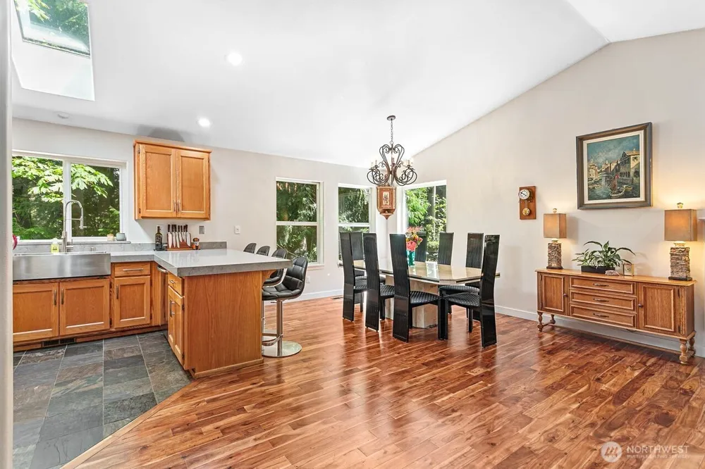5 Valley Crest Way Bellingham, WA 98229