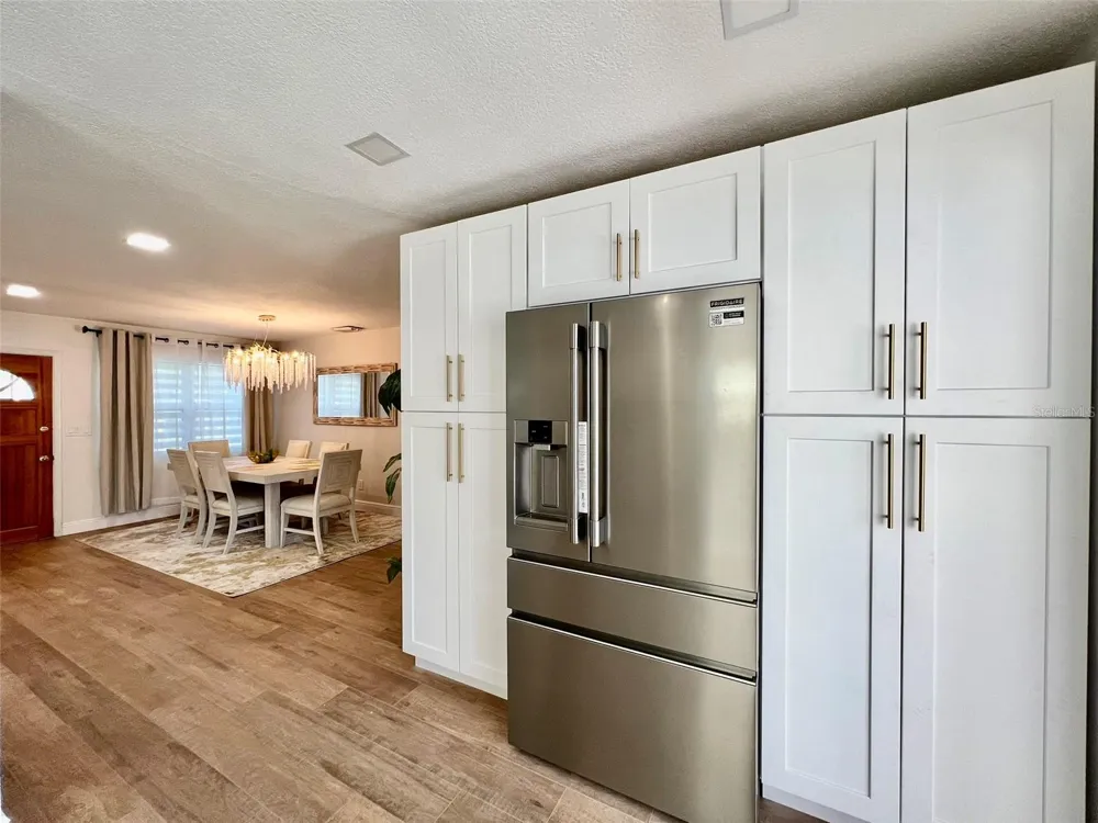 1443 JEFFORDS ST Clearwater, FL 33756