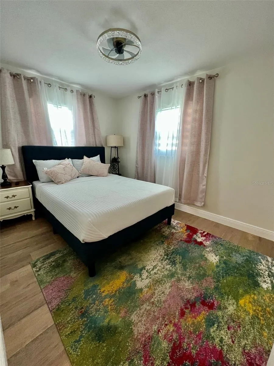 1443 JEFFORDS ST Clearwater, FL 33756