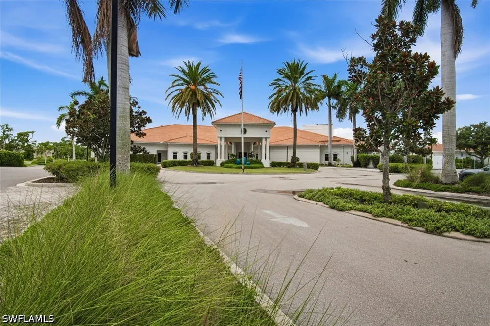 Fox Glen Drive #2302 Naples, FL 34104