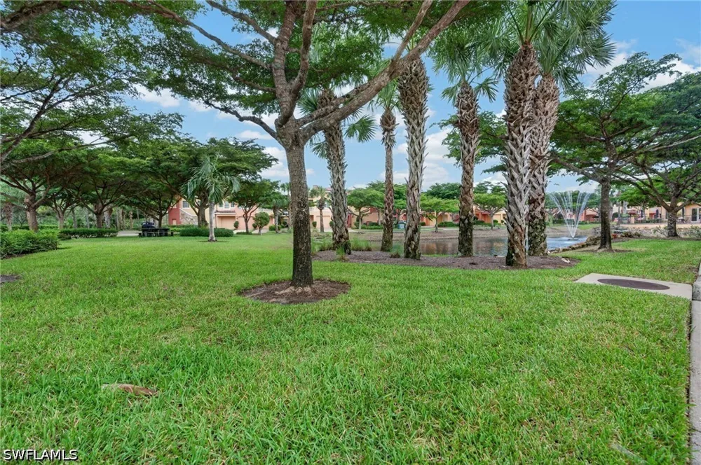 Piazza Del Lago Circle #202 Estero, FL 33928