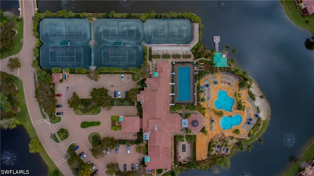 Piazza Del Lago Circle #203 Estero, FL 33928