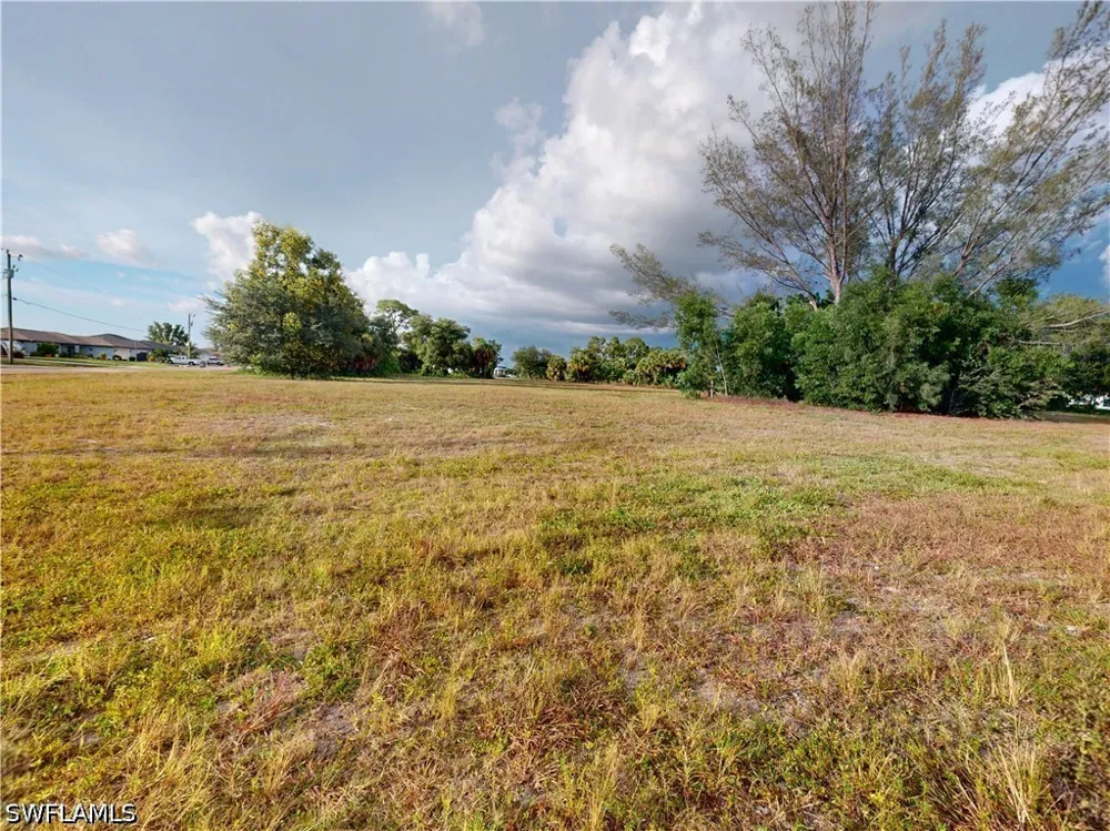 SW 17th Terrace Cape Coral, FL 33991