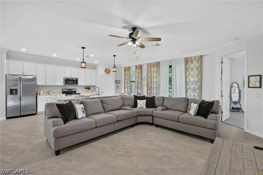 Hawthorn Lake Drive #201 Fort Myers, FL 33913