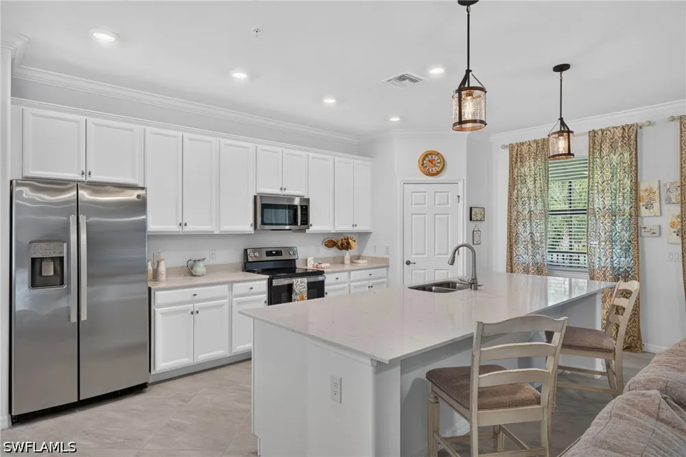 Hawthorn Lake Drive #201 Fort Myers, FL 33913
