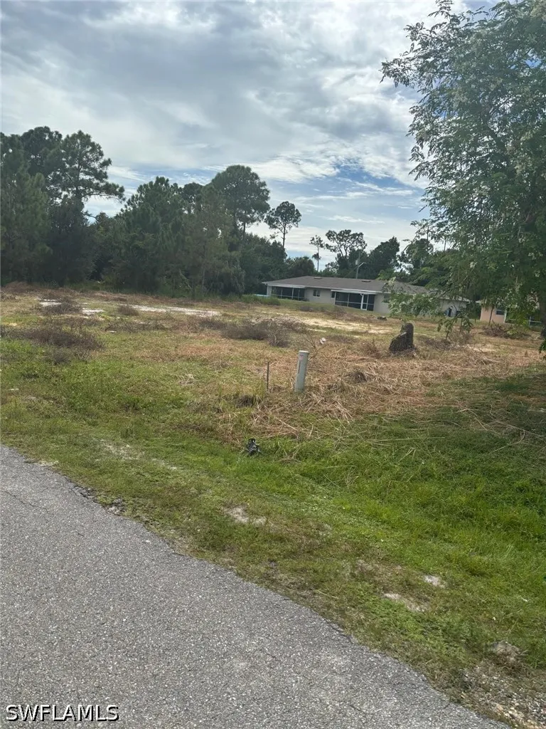 Armour Road Lehigh Acres, FL 33973