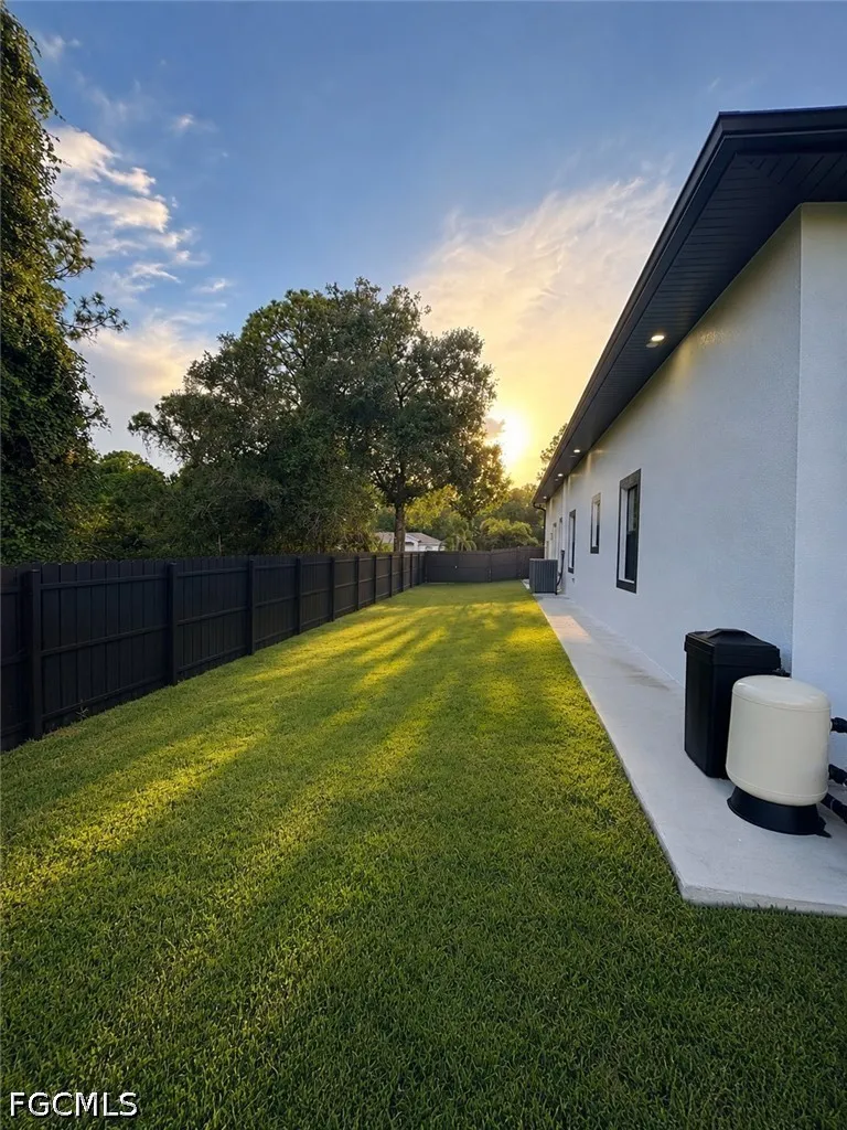 Williams Avenue Lehigh Acres, FL 33972