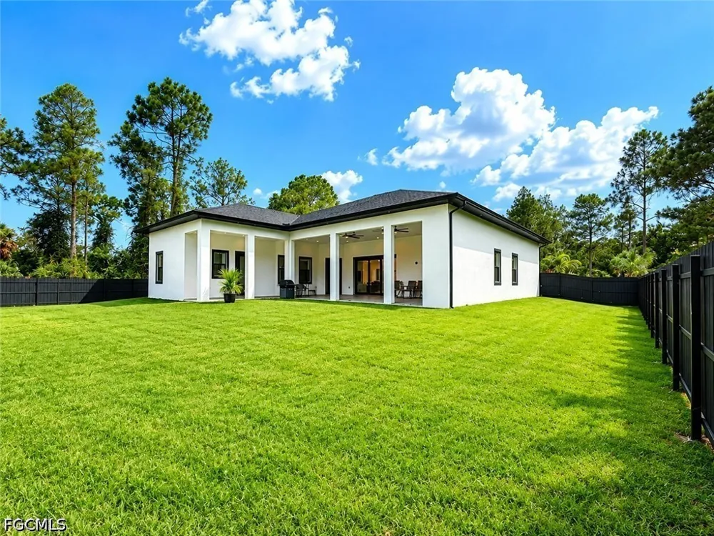 Williams Avenue Lehigh Acres, FL 33972
