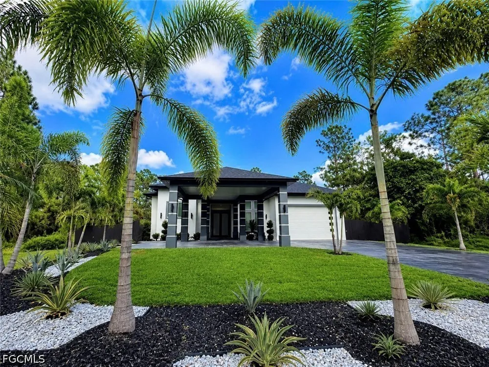 Williams Avenue Lehigh Acres, FL 33972