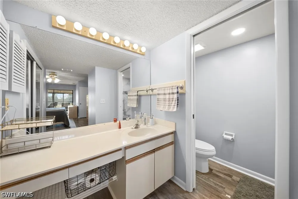 Eagle Ridge Drive #208 Fort Myers, FL 33912