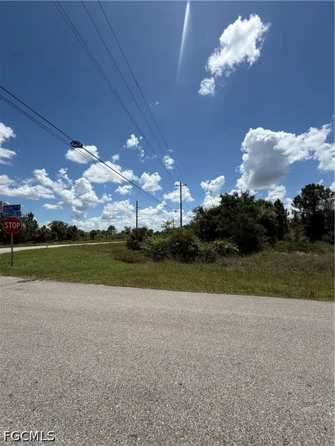 Bell Boulevard S