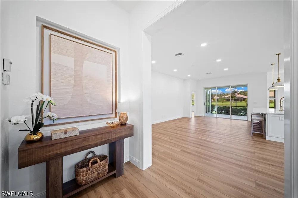 Vistana Circle Naples, FL 34119