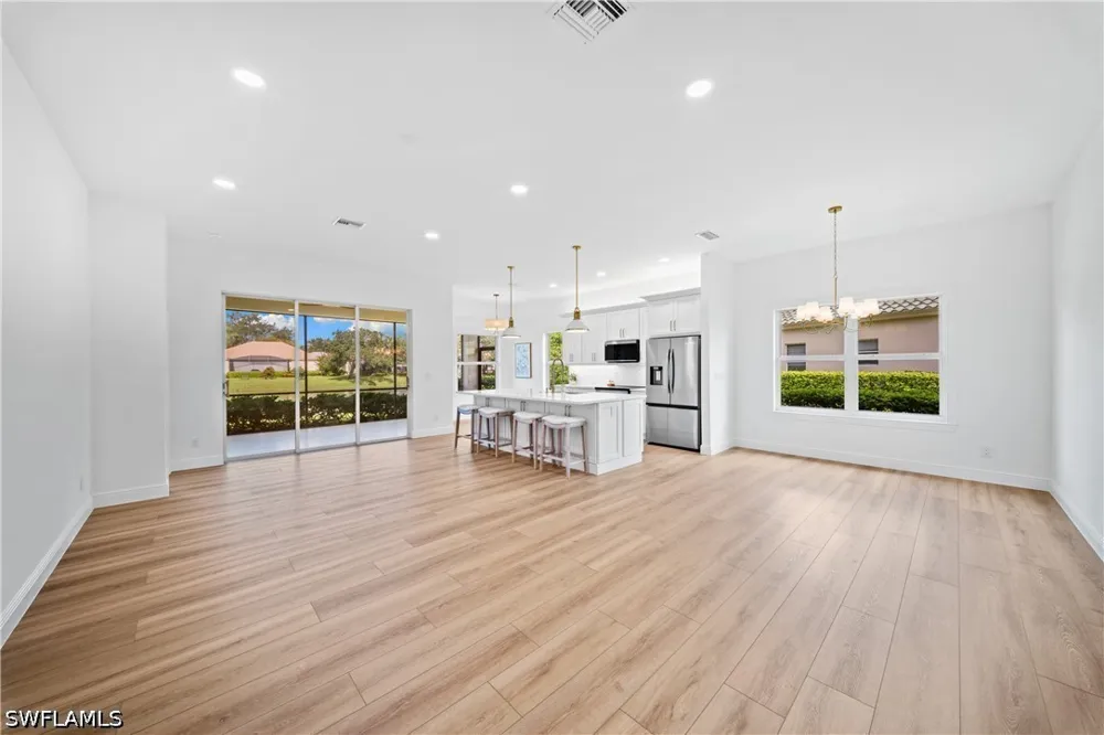 Vistana Circle Naples, FL 34119