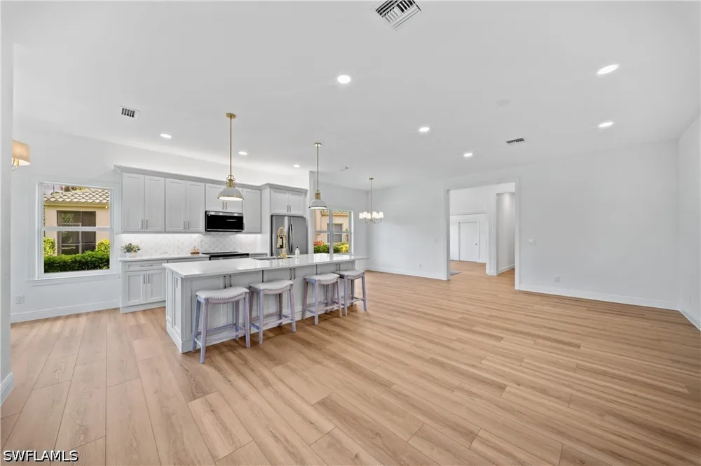 Vistana Circle Naples, FL 34119
