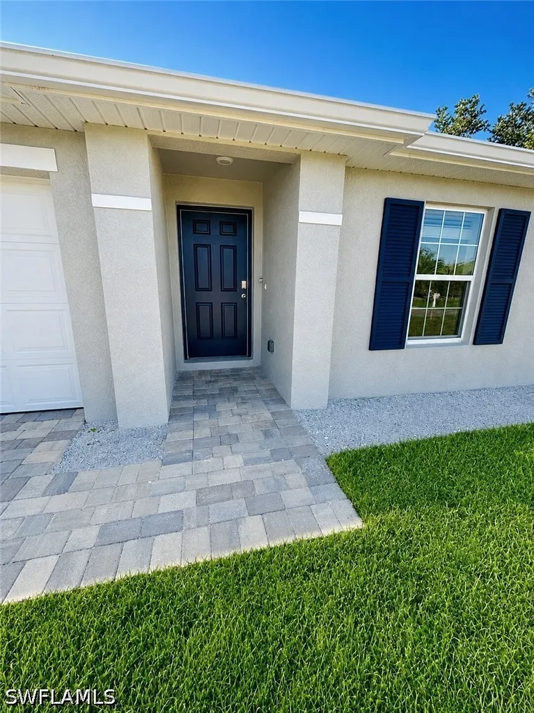 39th Street SW Lehigh Acres, FL 33976