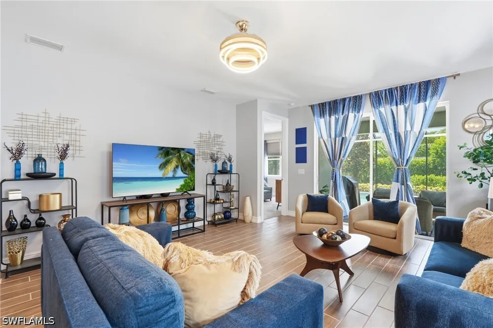 Captiva Shell Loop Bonita Springs, FL 34135