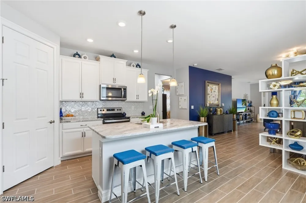 Captiva Shell Loop Bonita Springs, FL 34135