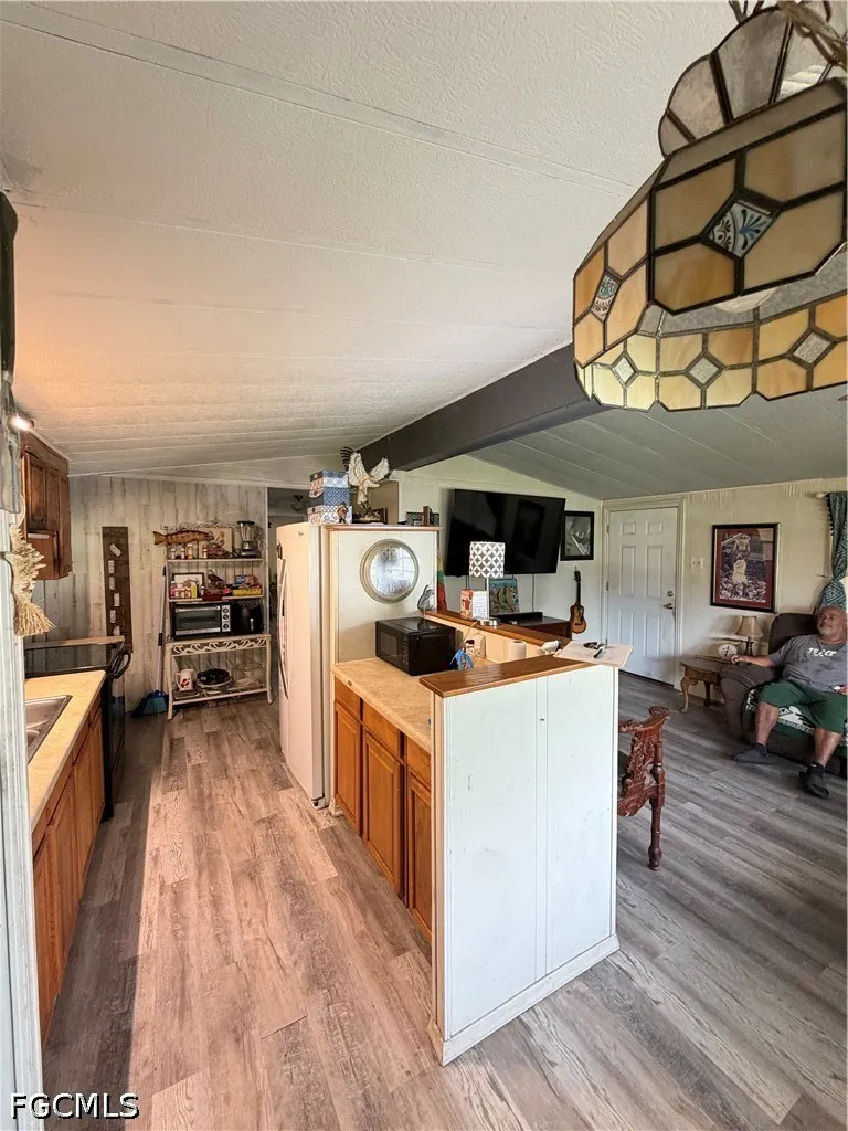 Pinecrest Avenue NW Moore Haven, FL 33471