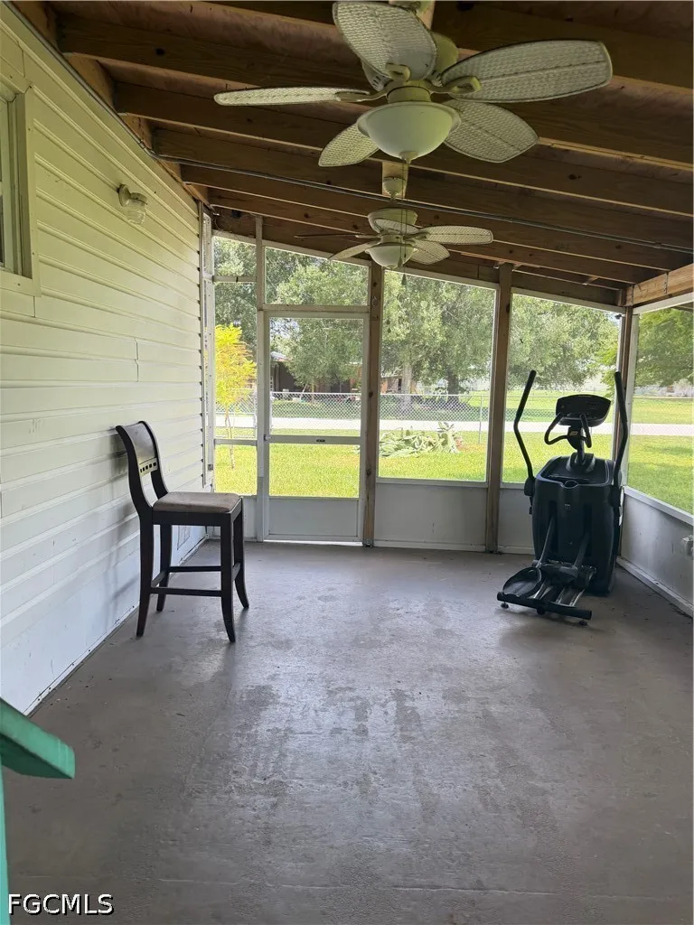 Pinecrest Avenue NW Moore Haven, FL 33471