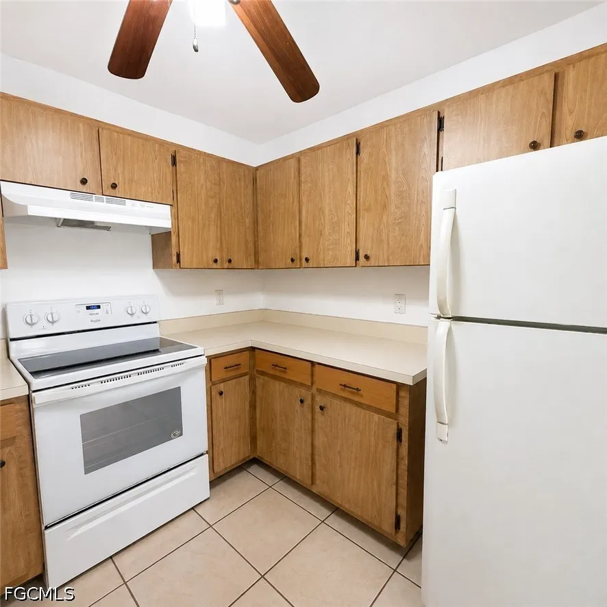 SE 8th Street #2 Cape Coral, FL 33990
