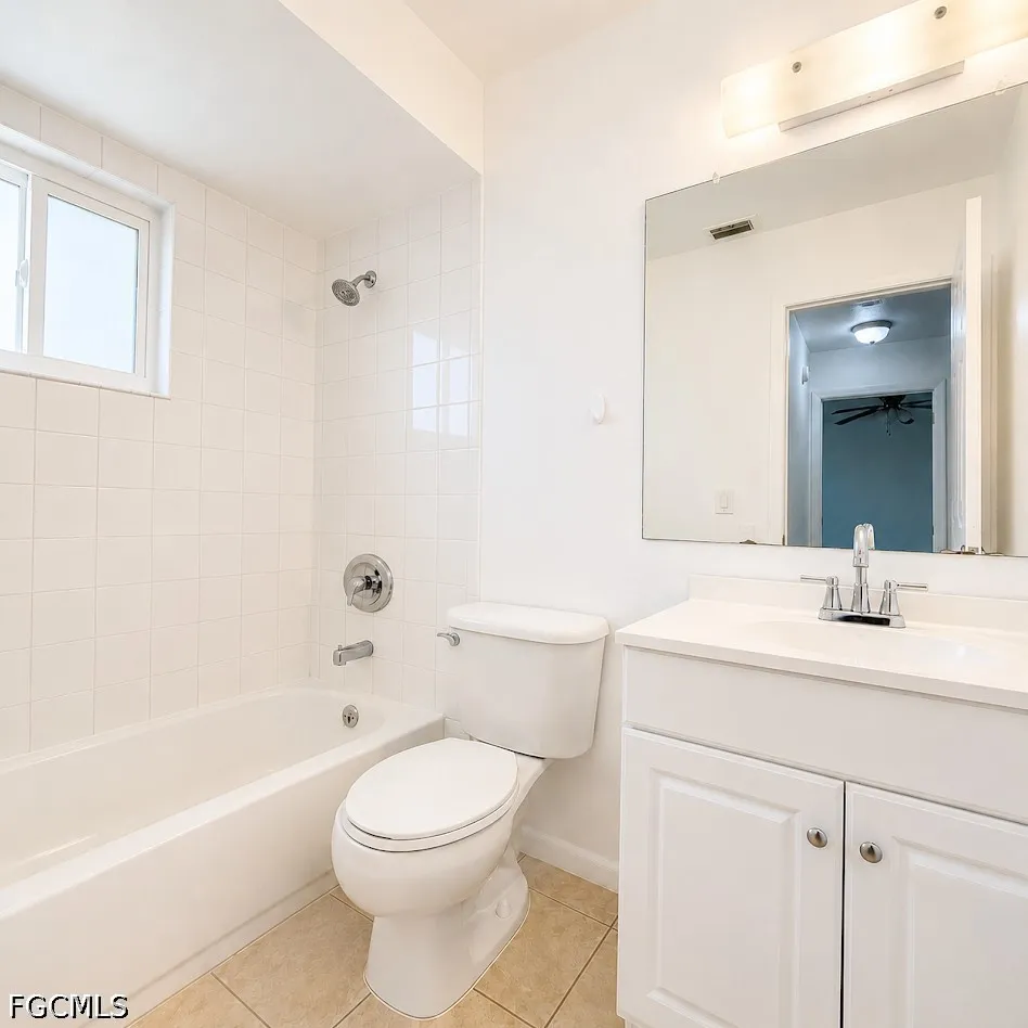 SE 8th Street #2 Cape Coral, FL 33990