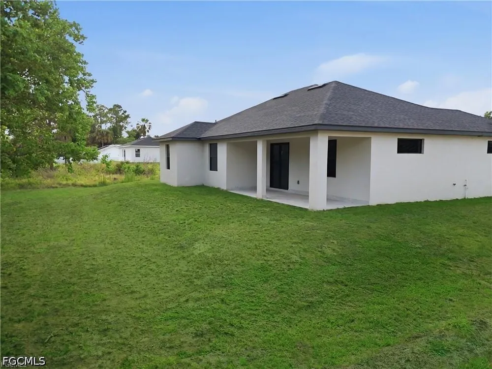 Graham Circle Lehigh Acres, FL 33936