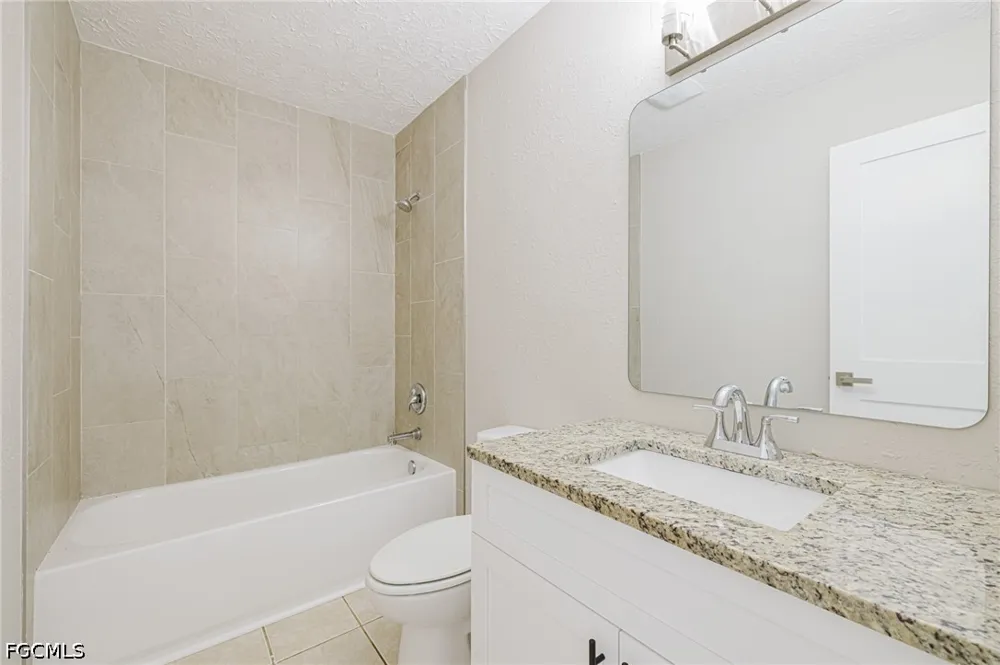 SE 8th Street #103 Cape Coral, FL 33990