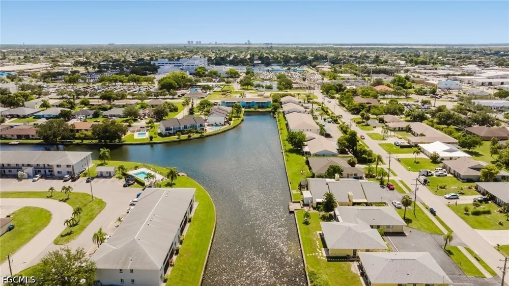 SE 8th Street #103 Cape Coral, FL 33990