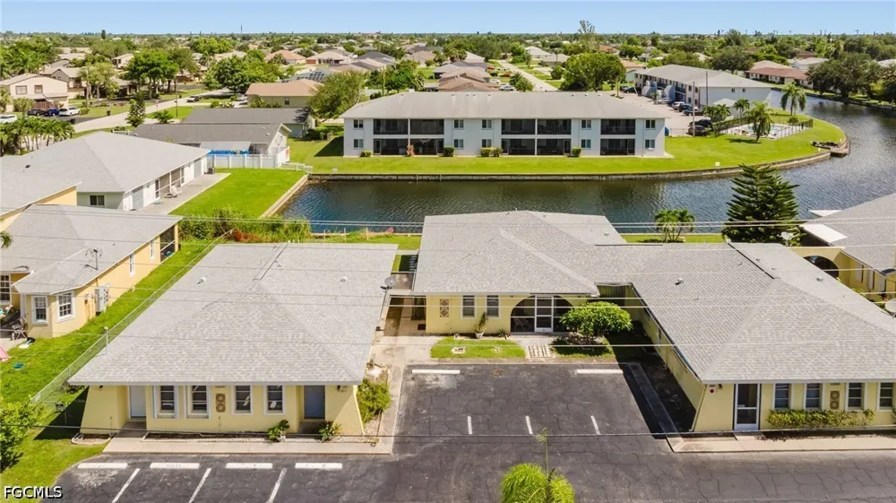 SE 8th Street #103 Cape Coral, FL 33990