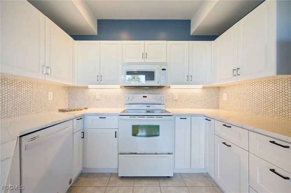 Palm Tree Boulevard #102 Cape Coral, FL 33904