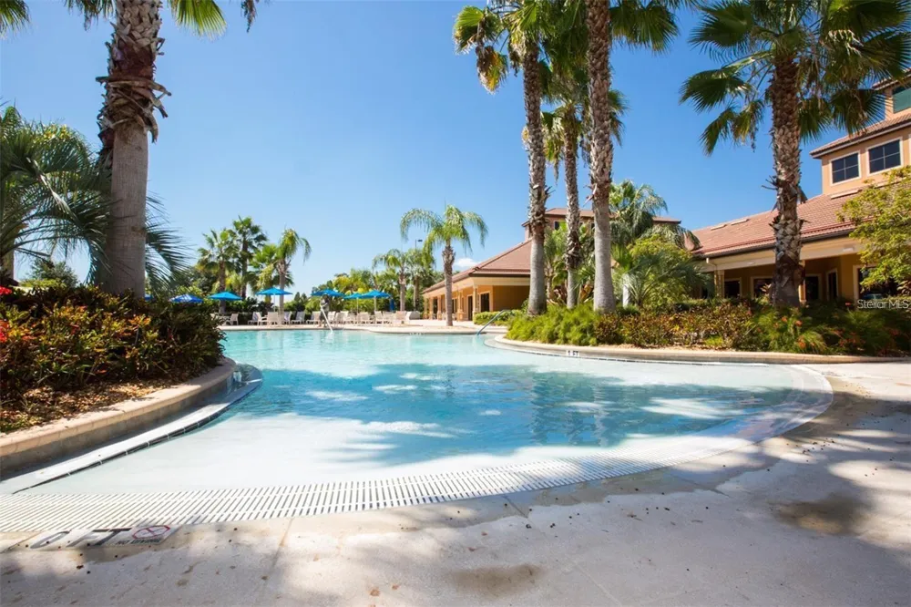 428 SENECA FALLS DRIVE Apollo Beach, FL 33572