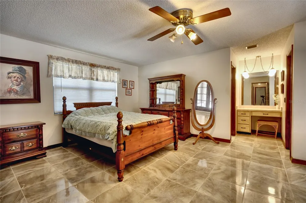 1809 KING EDWARD DRIVE Kissimmee, FL 34744